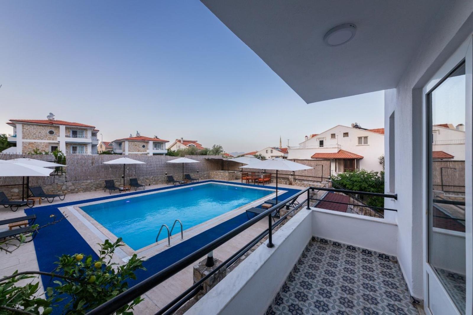 Oezguem Suite Otel Datca Exterior photo